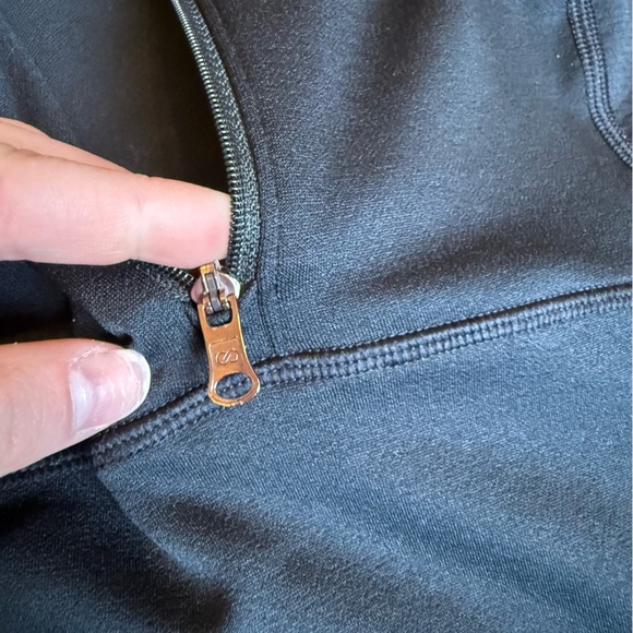 CALIA by Carrie Underwood Navy Blue Women's Sweater - Picture 6 of 10